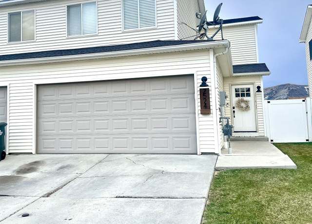 Property at 2524 Big Sky Trl, Rock Springs, WY 82901, 3 beds, 2.5 baths