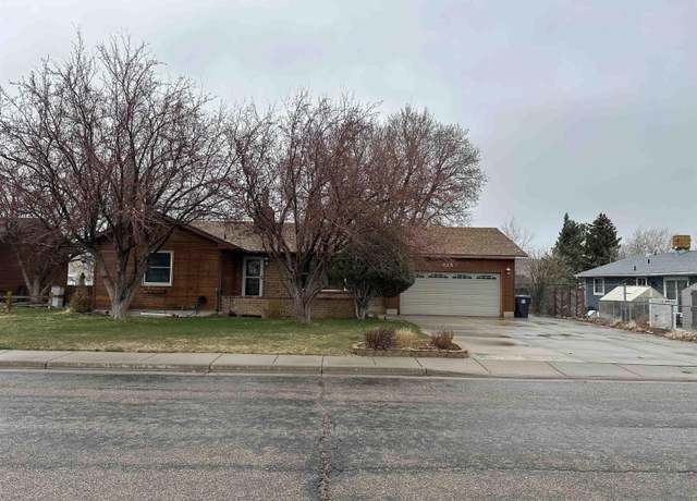 Property at 745 Stephens St, Green River, WY 82935, 4 beds, 3 baths