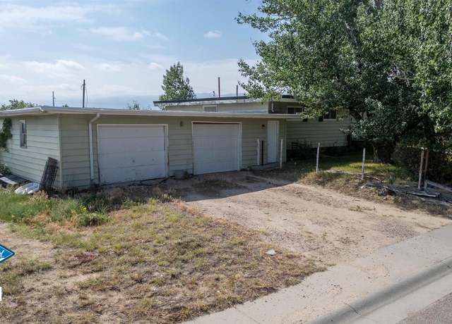 Property at 573 4th Ave, Mills, WY 82604, 5 beds, 2 baths