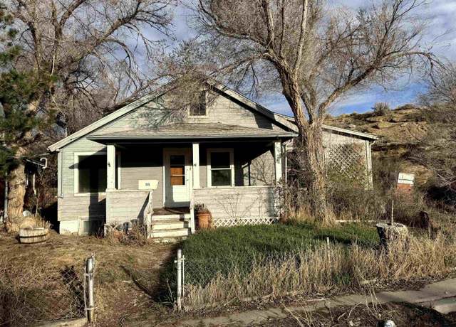 Property at 715 Mctee St, Rock Springs, WY 82901, 3 beds, 1 bath