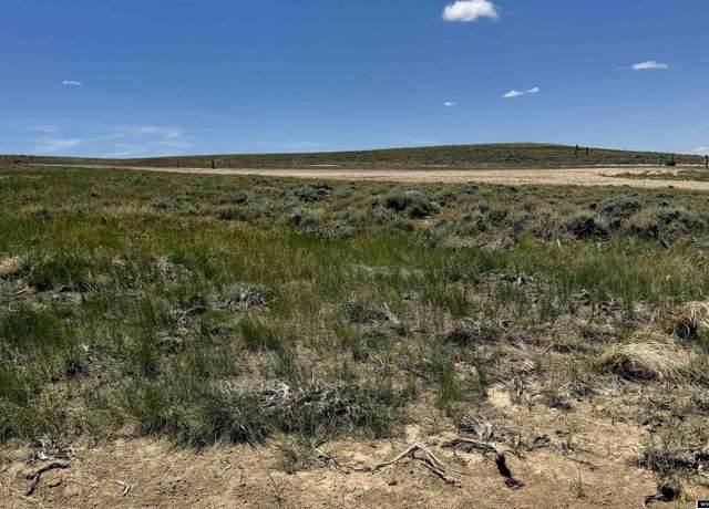 Property at 123 Golden Trout Ct, Saratoga, WY 82331