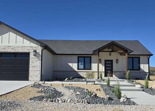 Property at 33 E Cody Dr, Guernsey, WY 82214, 5 beds, 3.5 baths