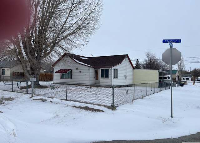 Property at 121 E Center, Rawlins, WY 82301, 2 beds, 1 bath