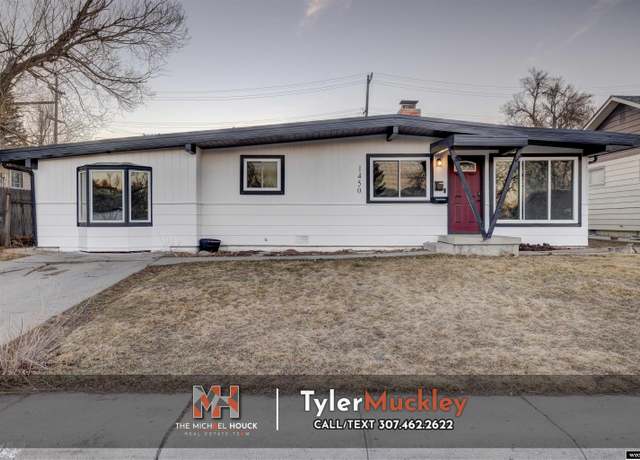 Property at 1450 S Lowell St, Casper, WY 82601, 3 beds, 1.5 baths