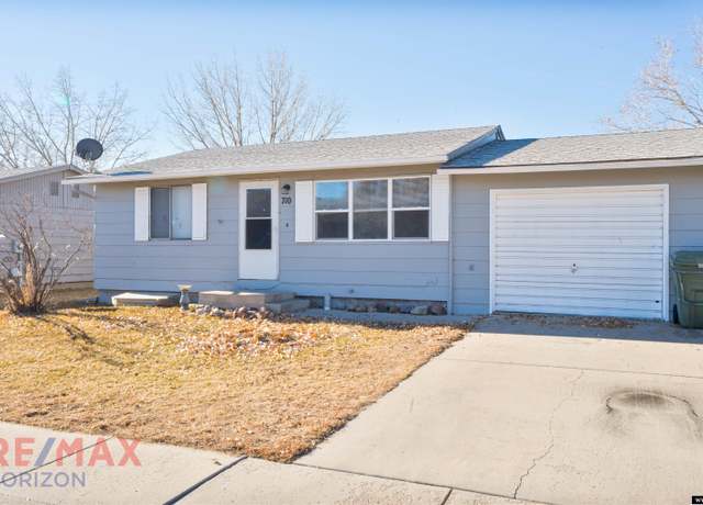 Property at 710 N 5th St, Douglas, WY 82633, 2 beds, 1 bath