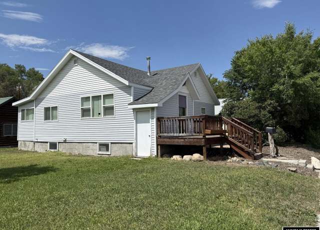Property at 210 N 5th St W, Riverton, WY 82501, 4 beds, 2 baths