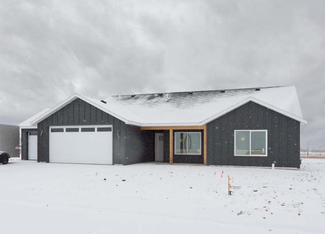Property at 907 Heritage Cv, Lyman, WY 82937, 4 beds, 2.5 baths