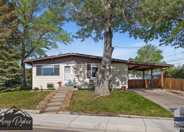 Property at 828 Missouri Cir, Casper, WY 82609, 3 beds, 1 bath