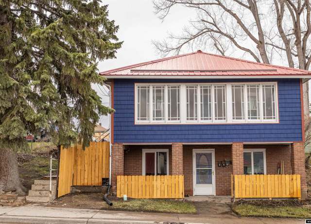 Property at 1015 Pine Ave Ave, Kemmerer, WY 83101, 5 beds, 4 baths