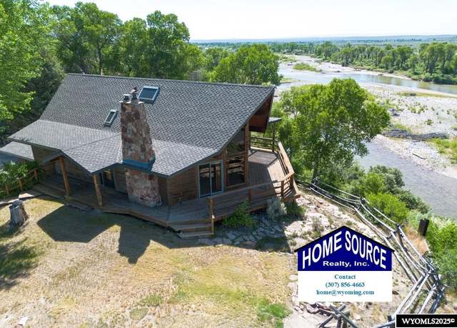 Property at 5077 Riverview Rd, Riverton, WY 82501, 3 beds, 3 baths