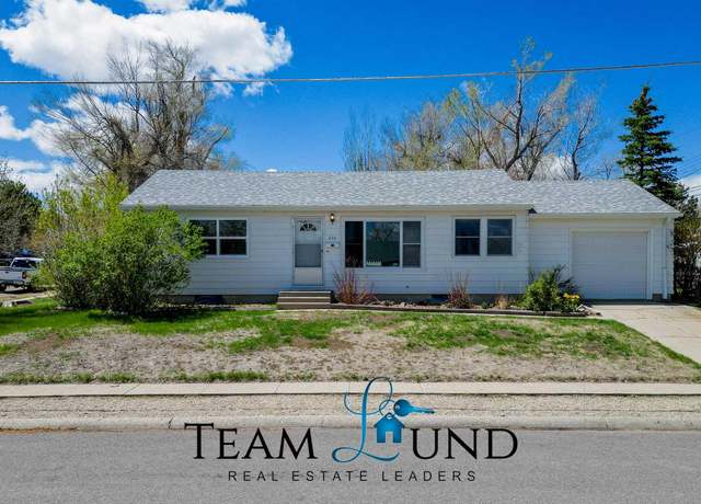Property at 636 S Huber Dr, Casper, WY 82609, 5 beds, 1.75 baths