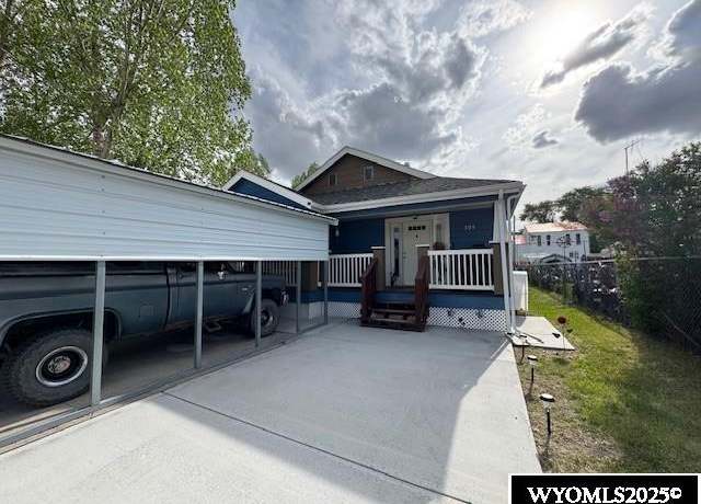 Property at 309 Susie Ave, Diamondville, WY 83116, 3 beds, 2 baths