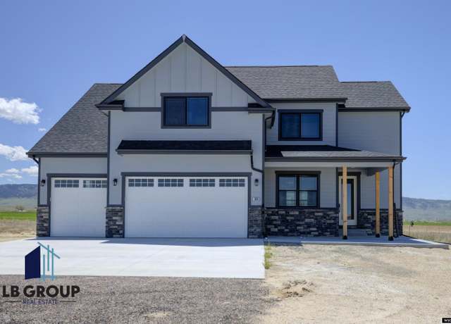Property at 6605 Poison Spider Ln, Mills, WY 82604, 4 beds, 2.5 baths