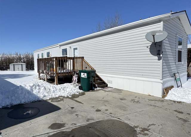 Property at 1620 W 2nd #62 St, Rock Springs, WY 82901, 3 beds, 1.75 baths