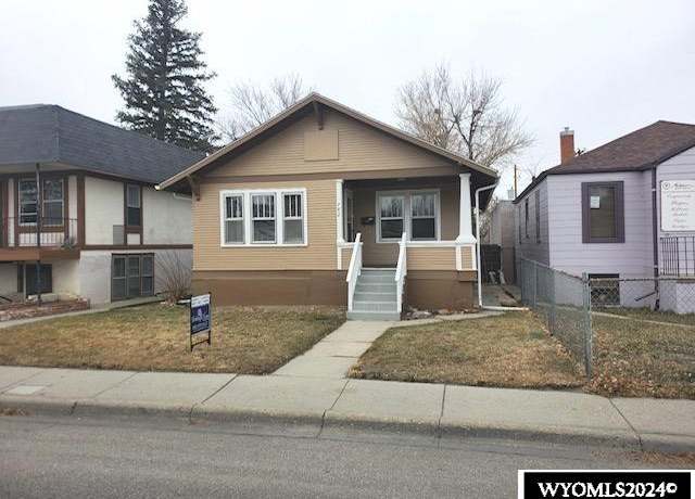 Property at 782 CY Ave, Casper, WY 82601, 3 beds, 2 baths