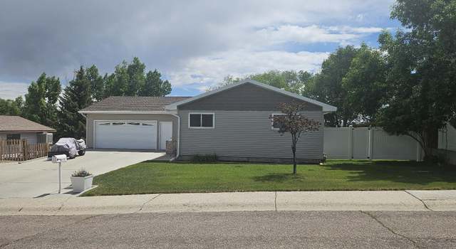 Photo of 1150 Park View Dr, Green River, WY 82935