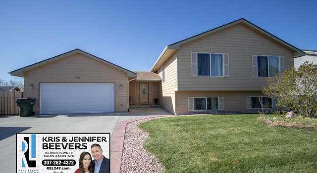 Photo of 2223 Omaha Trl, Bar Nunn, WY 82601