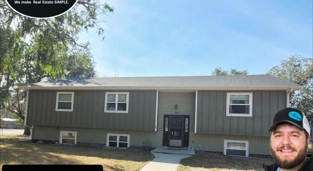 Photo of 300 Boyd Street St, Yoder, WY 82244