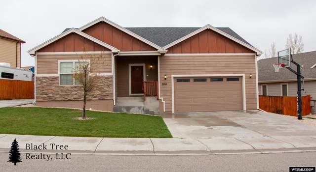Photo of 3014 Indian Springs Dr, Casper, WY 82604