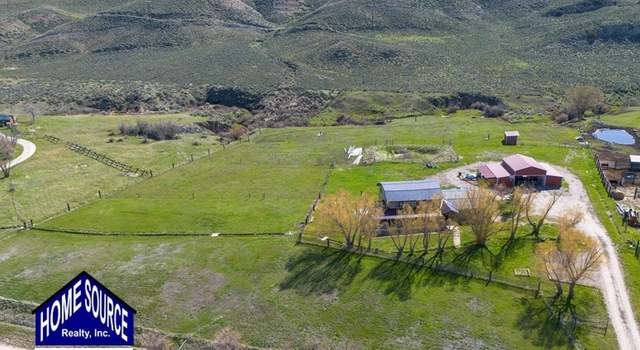 Photo of 10 Trapper Dr, Lander, WY 82520
