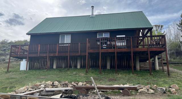 Photo of 172 Divided Creek Rd, Rawlins, WY 82301
