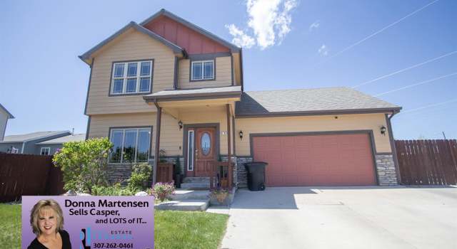 Photo of 810 S 3rd Ave, Mills, WY 82604