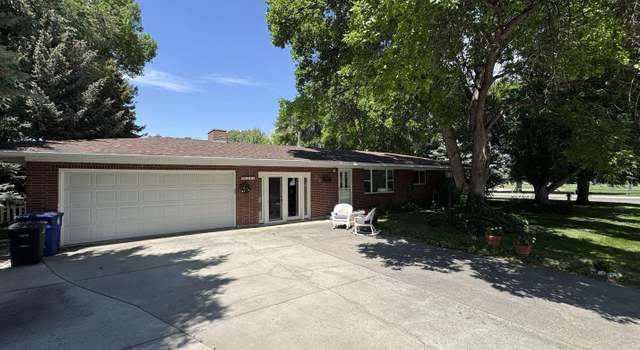 Photo of 328 Elk Dr, Riverton, WY 82501