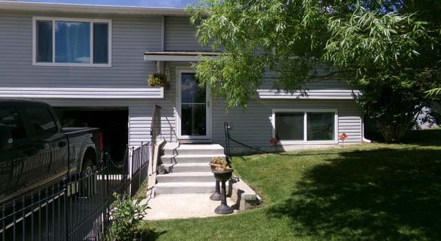 Photo of 1075 B Jackson St, Rock Springs, WY 82901