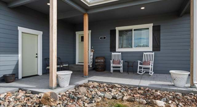 Photo of 701 Jaymers Ln, Granite Canon, WY 82059