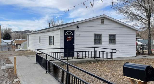 Photo of 116 S D St, Thermopolis, WY 82443
