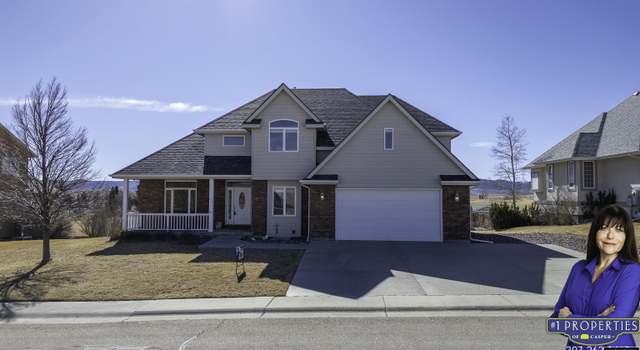 Photo of 625 Grove St, Glenrock, WY 82637