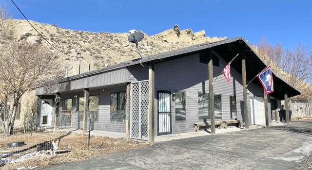 Photo of 47 Oakley St, Kemmerer, WY 83101