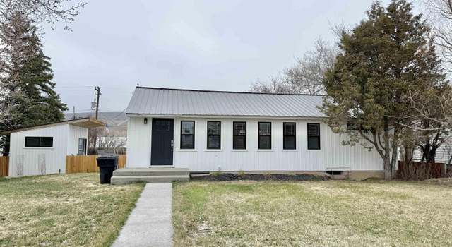 Photo of 1326 1st W Ave Ave, Kemmerer, WY 83101