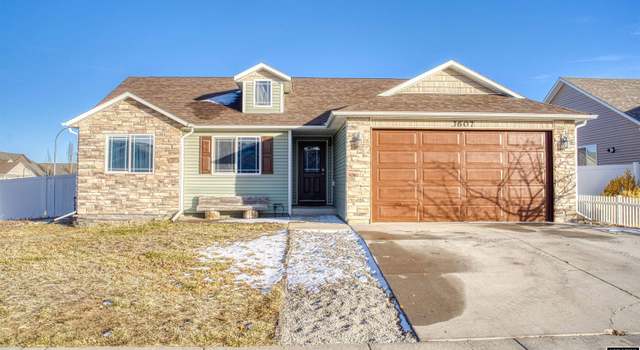 Photo of 3607 Hoback Ave, Gillette, WY 82718