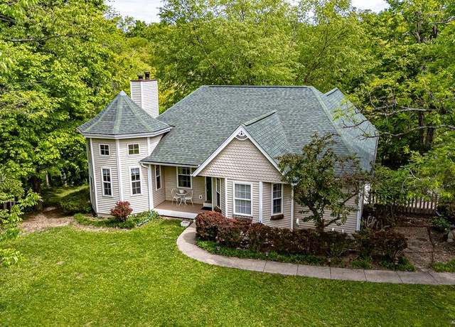 Property at 20591 Edelweiss Dr, Lawrenceburg, IN 47025, 3 beds, 2.5 baths