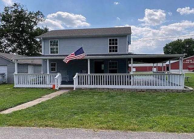 Property at 4072 West Street St, New Trenton, IN 47035, 2 beds, 2 baths