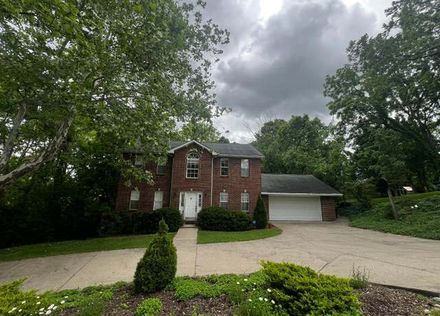 Property at 19482 Knollwood Dr, Lawrenceburg, IN 47025, 4 beds, 3.5 baths