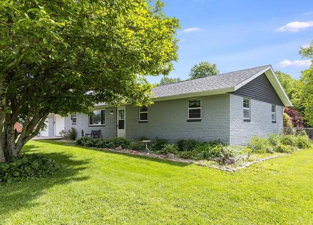 Property at 9561 Jewett Dr, Dillsboro, IN 47018, 3 beds, 2 baths