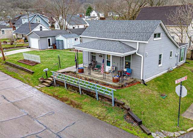 Property at 307 Railroad Ave, Aurora, IN 47001, 3 beds, 1 bath