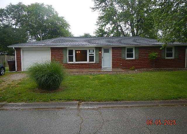 Property at 211 N Sycamore Dr Dr, Hanover, IN 47243, 3 beds, 1 bath
