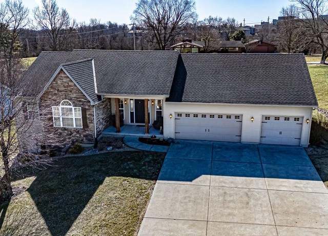 Property at 136 Crossbow Trails Ln, Lawrenceburg, IN 47025, 4 beds, 3 baths