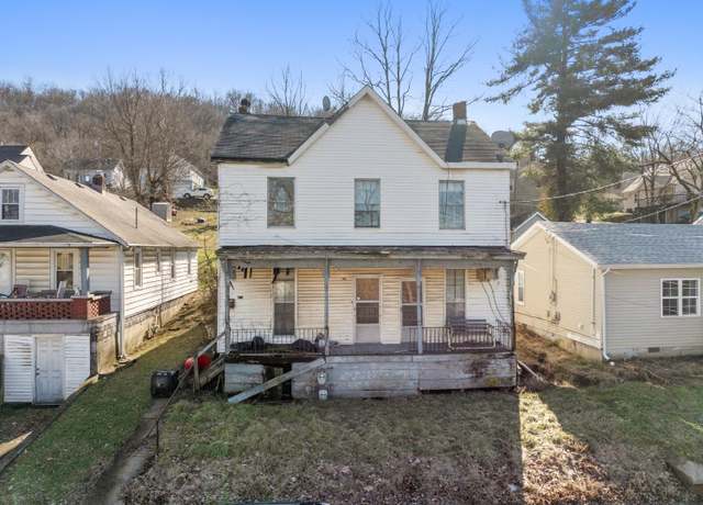 Property at 129 W Conwell St, Aurora, IN 47001, 4 beds, 1 bath