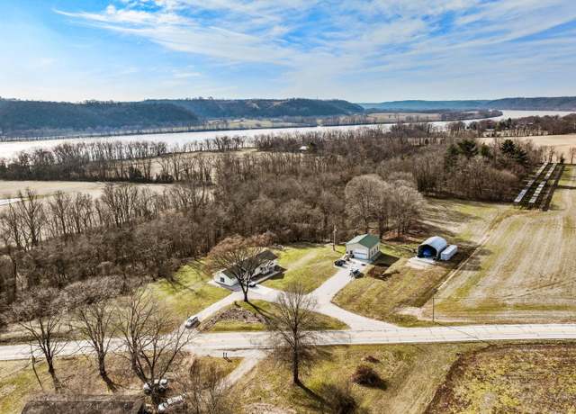 Property at 8660 E IN 56, Vevay, IN 47043, 3 beds, 2 baths