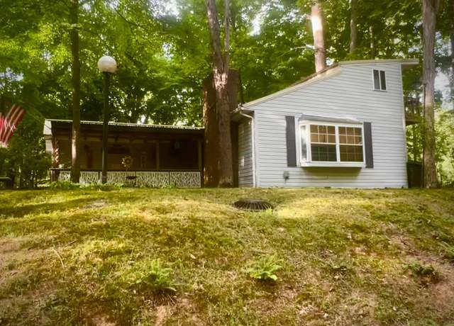Property at 15014 Flamingo Dr, Brookville, IN 47012, 2 beds, 1.5 baths