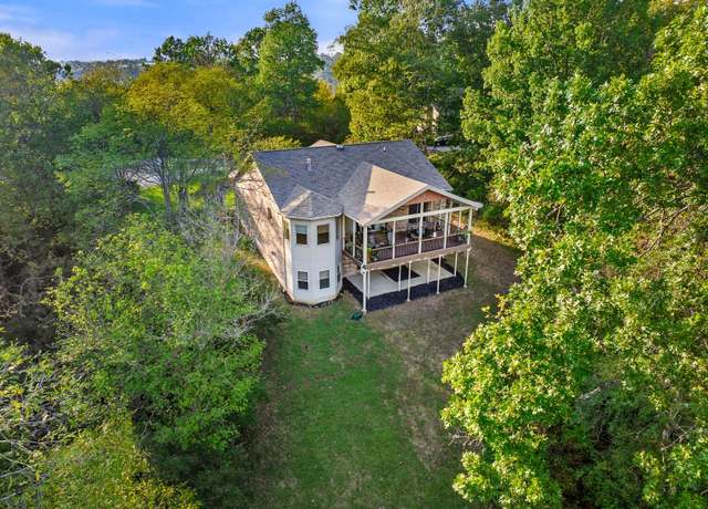 Property at 10458 Harmony Hills Dr, Aurora, IN 47001, 3 beds, 3 baths