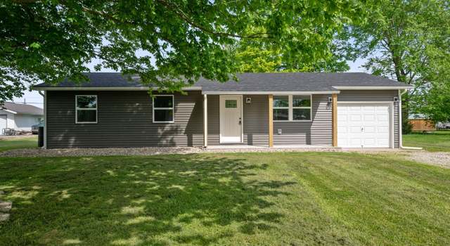 Photo of 110 Wood Ln Ln, Versailles, IN 47042