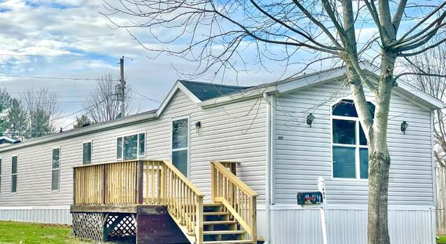 Photo of 409 N Maple St, Osgood, IN 47037