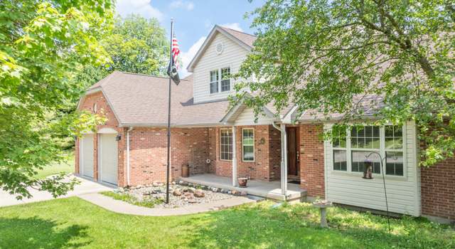 Photo of 210 Evergreen Dr Dr, Batesville, IN 47006
