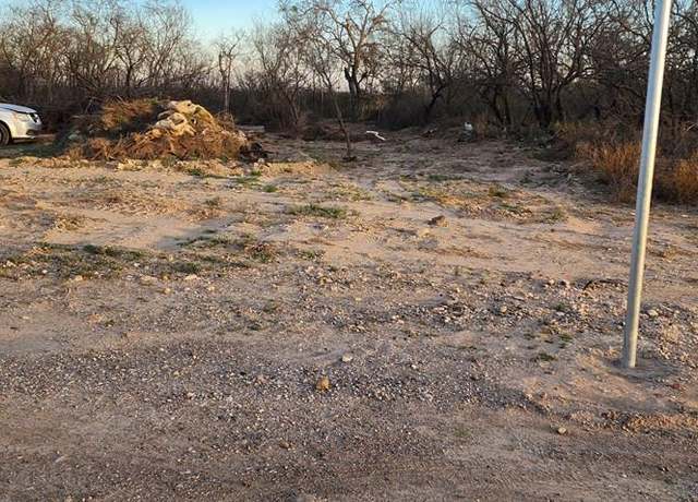 Property at 48 Borjon St, Eagle Pass, TX 78852