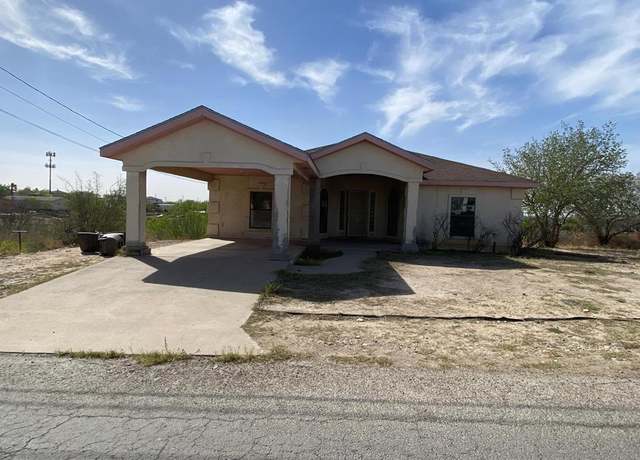 Property at 1942 Vista Bonita Dr, Eagle Pass, TX 78852, 3 beds, 2 baths